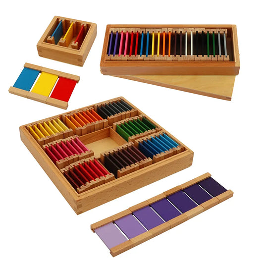 Troisième boîte des couleurs en bois